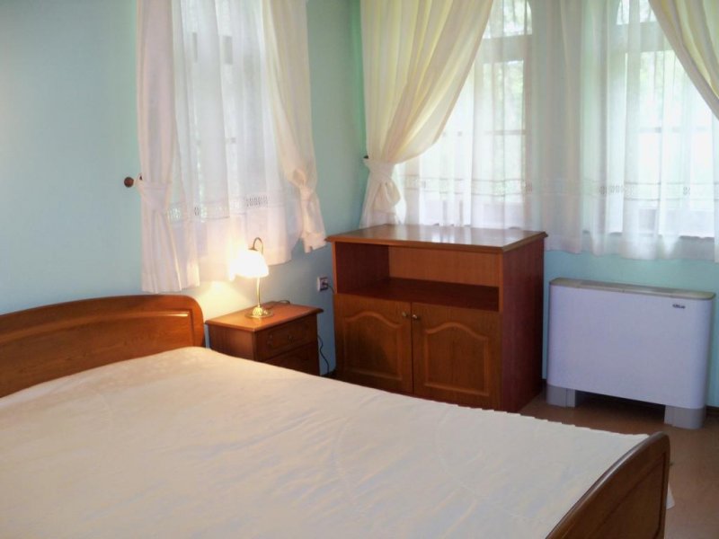 Семеен хотел Изгрев - Снимка 11