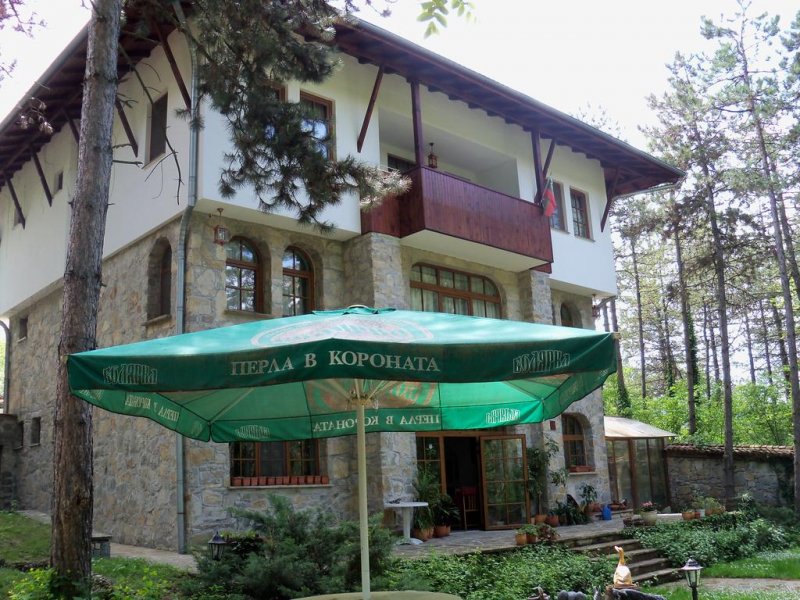 Семеен хотел Изгрев - Снимка 11