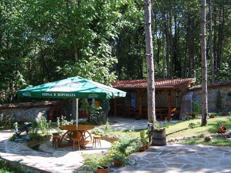 Семеен хотел Изгрев - Снимка 4