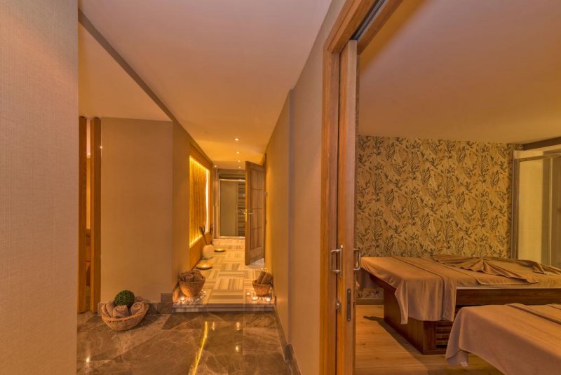 Istanbul Dora Hotel - Снимка 7