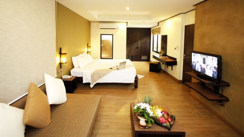 Phuket Island View Hotel - Снимка 4