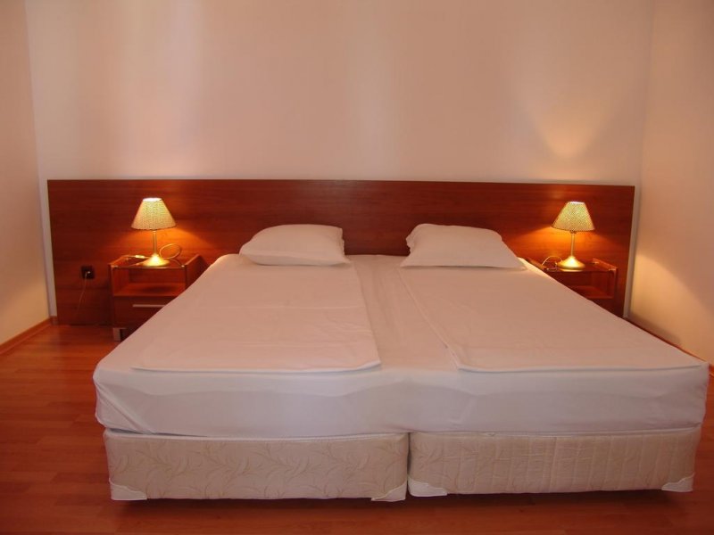 Апартхотел Ефир - Снимка 2