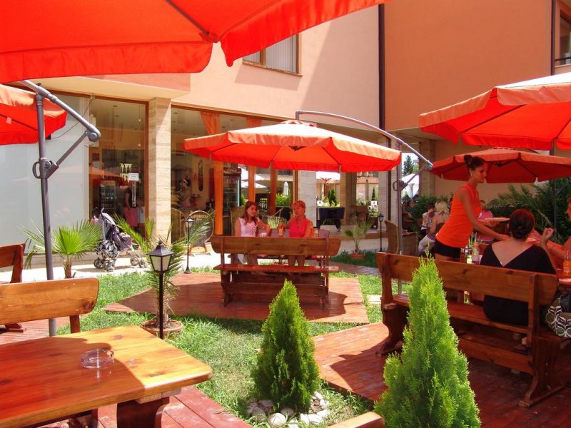 Апартхотел Ефир - Снимка 9