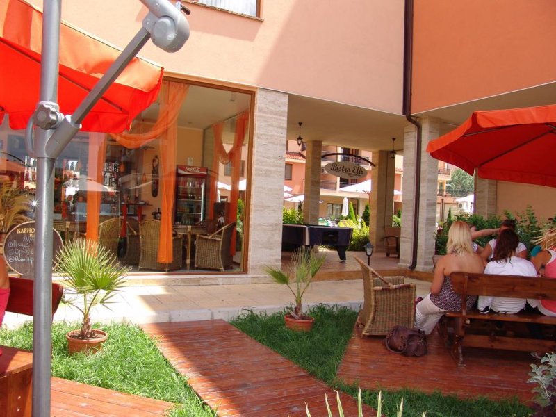 Апартхотел Ефир - Снимка 3