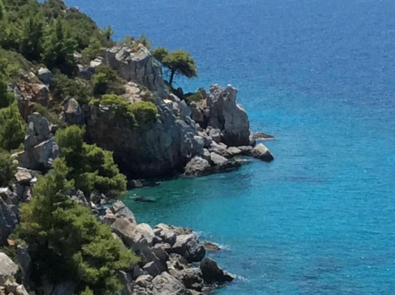 Loutra Beach Hotel - Снимка 2