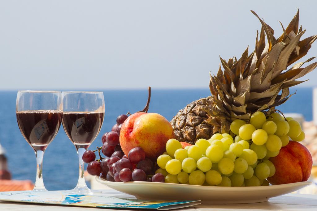Last minute: 5 нощувки със закуски и вечери в хотел Loutra Beach 3*, Халкидики, Гърция през Септември! - Снимка 16