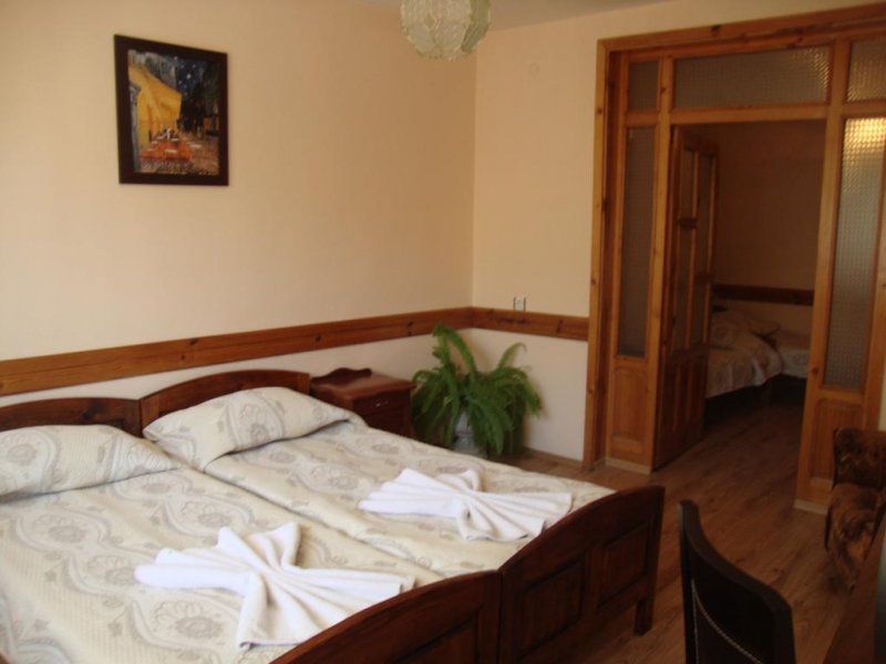 Къща за гости Планински Здравец - Снимка 8