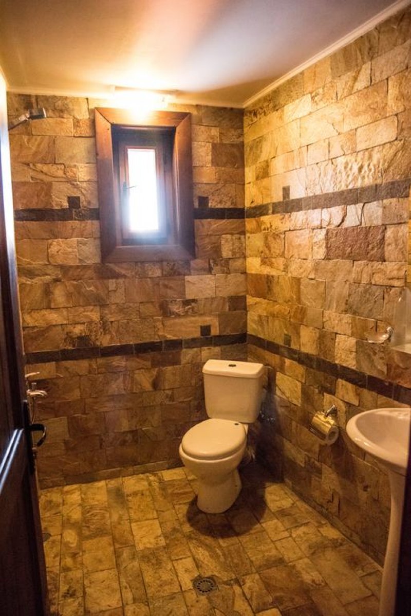 Комплекс Династия – Механа и стаи за гости - Снимка 10