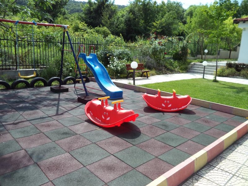 Апарт Комплекс Хармони Хилс - Снимка 1