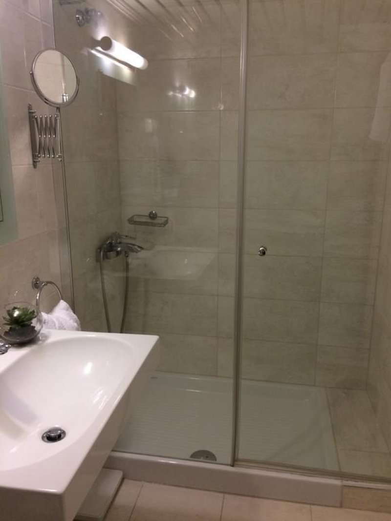 Hotel Avra - Снимка 3