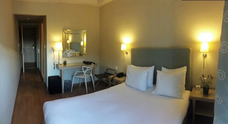 Hotel Avra - Снимка 4