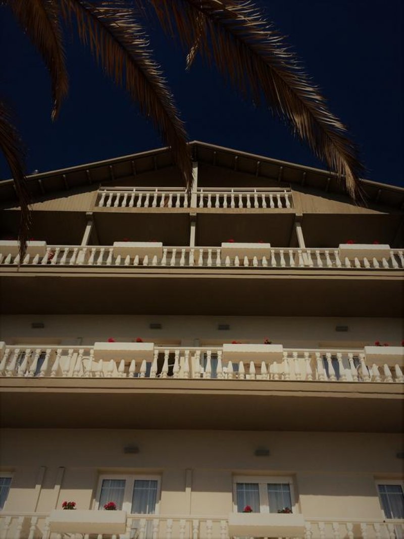 Hotel Avra - Снимка 8