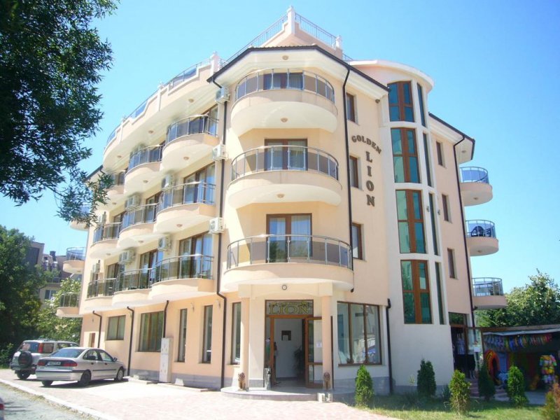 Хотел Голдън Лион - Снимка 0