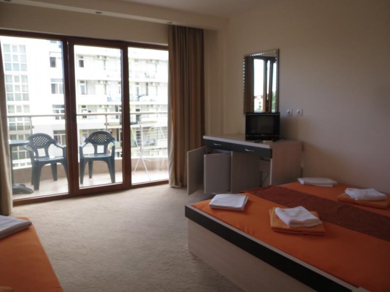 Хотел Голдън Лион - Снимка 4