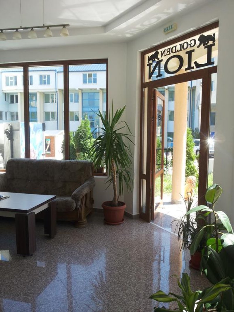 Хотел Голдън Лион - Снимка 11