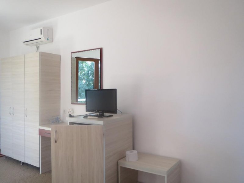 Хотел Голдън Лион - Снимка 8