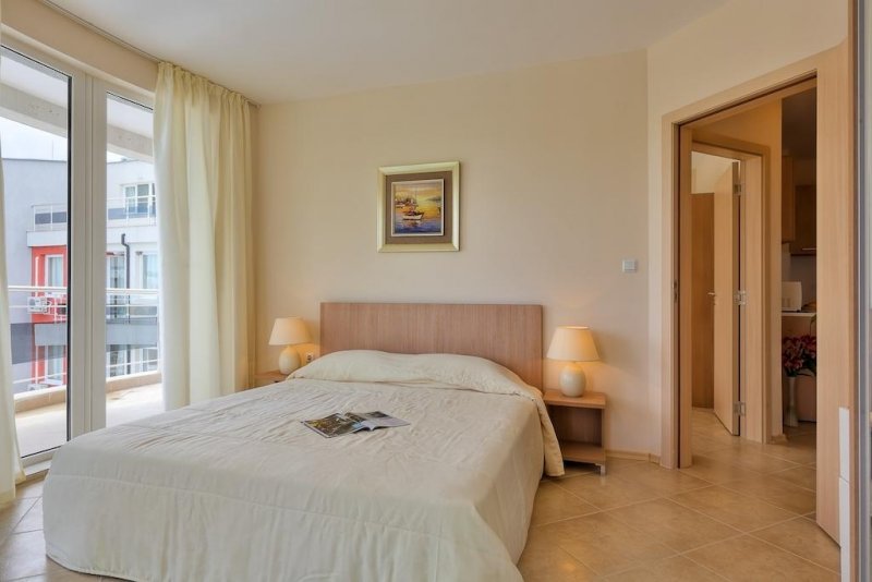 Апартхотел Емберли - Снимка 10