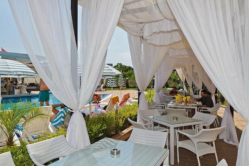 Апартхотел Емберли - Снимка 3