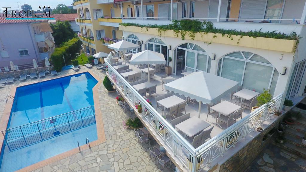 Ранни записвания: 5 нощувки със закуски и вечери в хотел Tropical 3*, Халкидики, Гърция през Май и Юни! - Снимка 24
