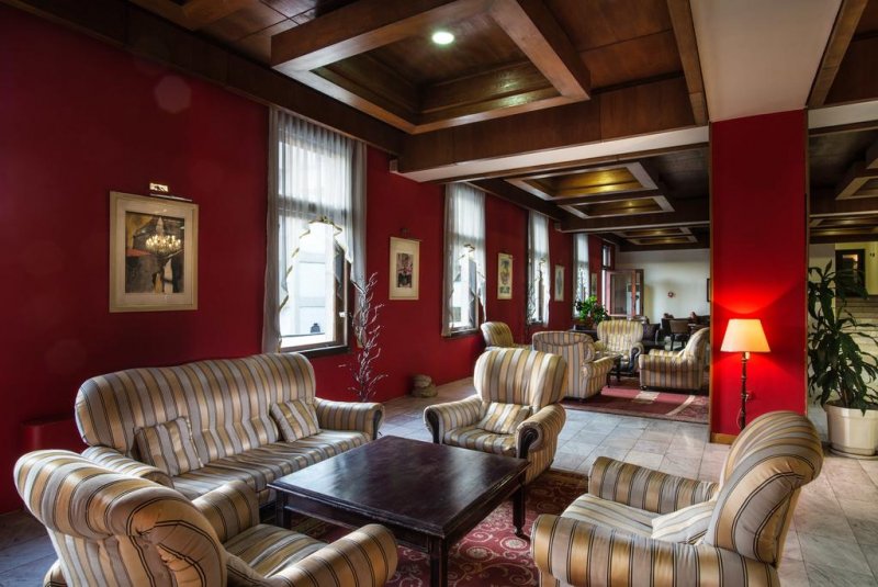 Интерхотел Велико Търново - Снимка 2