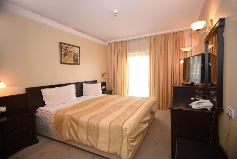 Интерхотел Велико Търново - Снимка 10