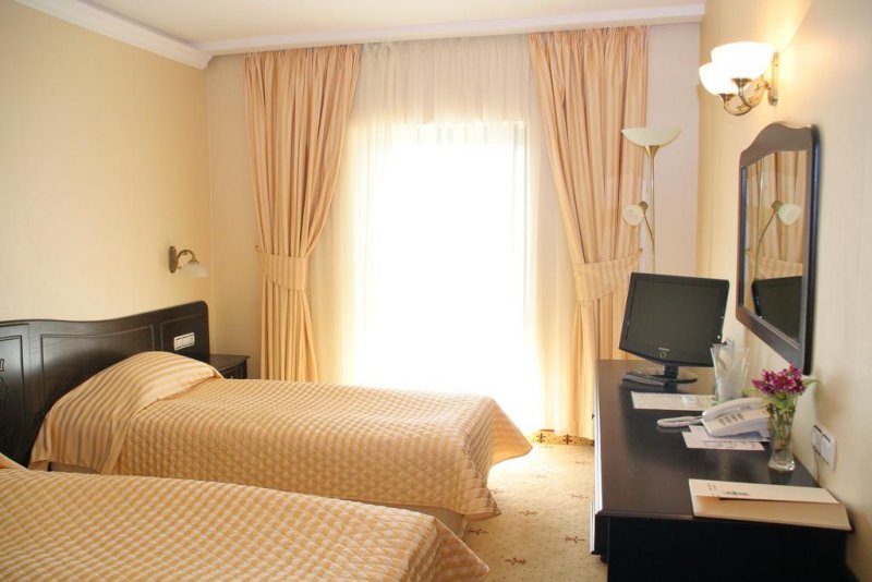 Интерхотел Велико Търново - Снимка 9