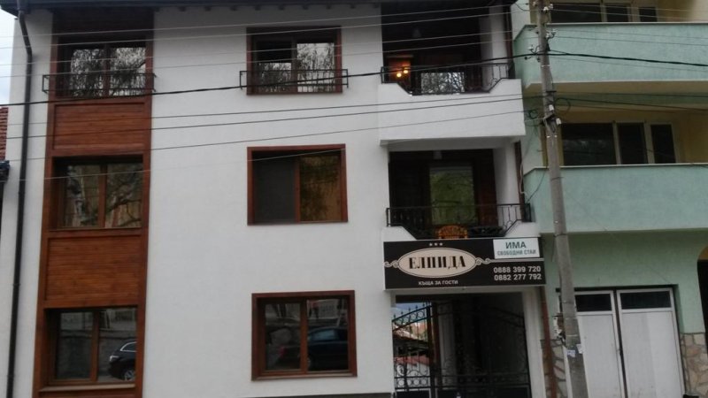 Къща за гости Елпида - Снимка 10