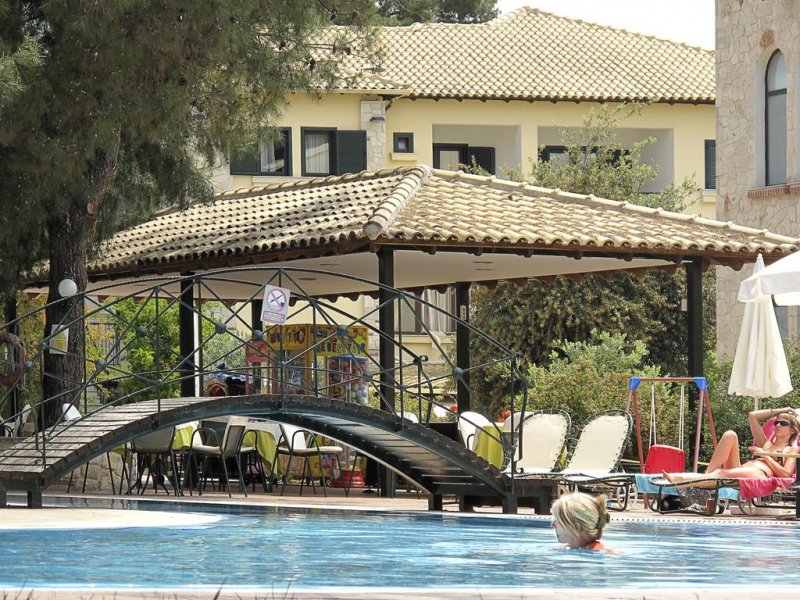 Lesse Hotel - Снимка 7