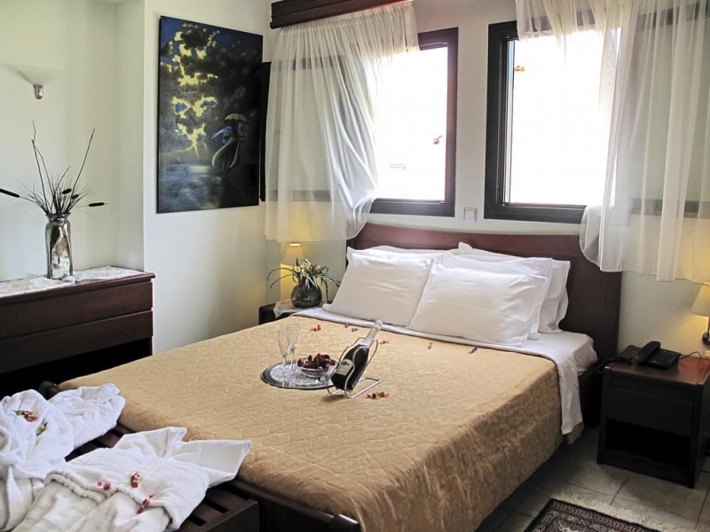 Lesse Hotel - Снимка 11