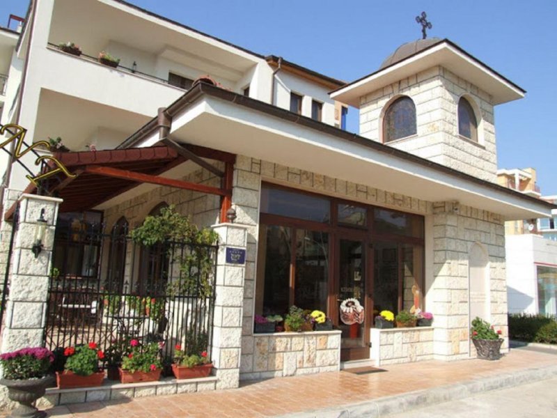 Вила Мария Ревас - Снимка 8