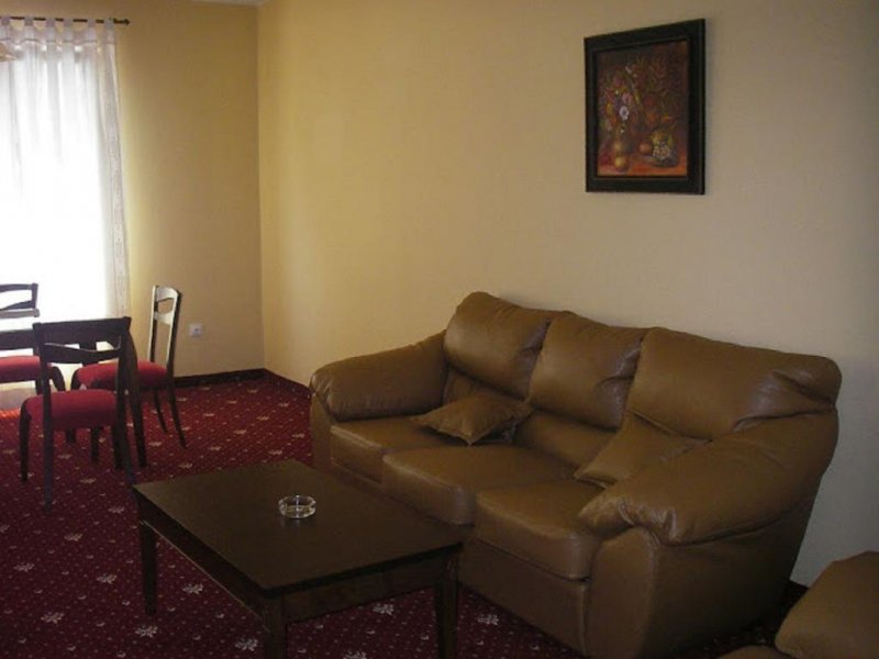 Вила Мария Ревас - Снимка 4