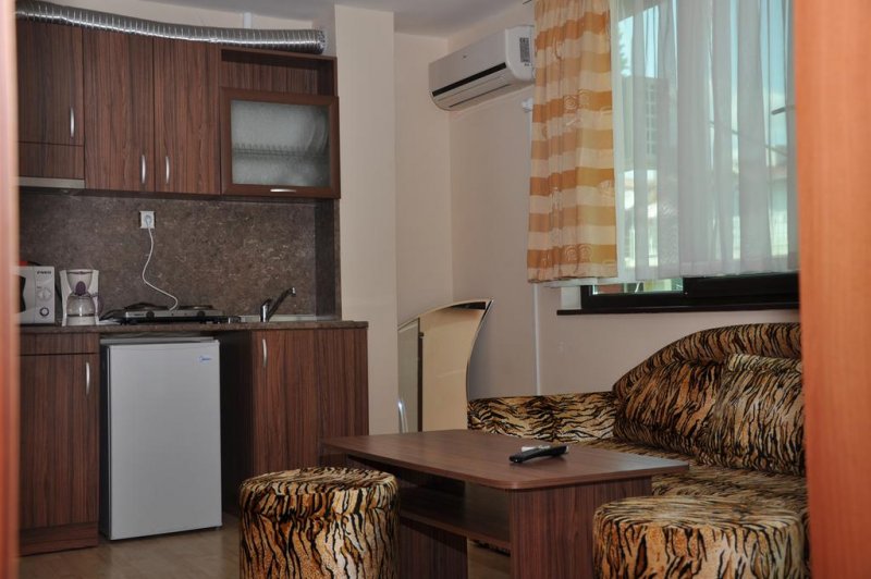 Хотел Жаки - Снимка 2