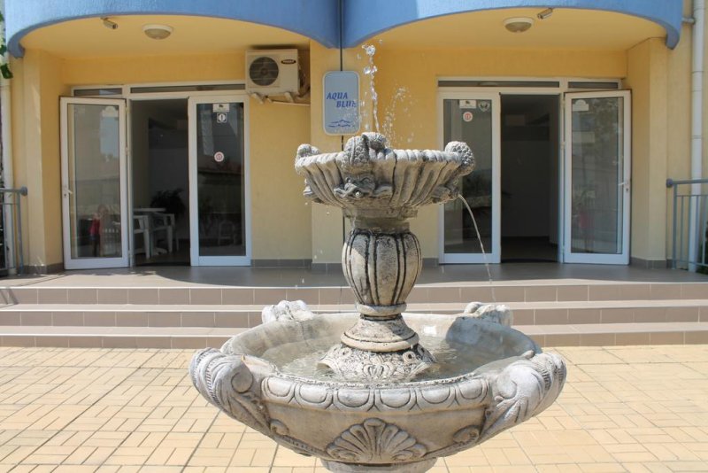 Апартаменти Аква Блу - Снимка 1