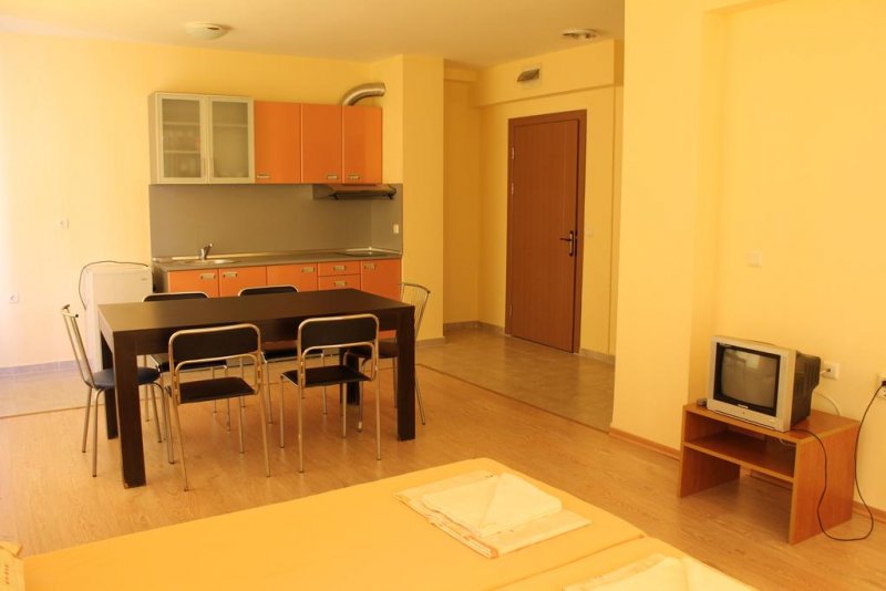 Апартаменти Аква Блу - Снимка 9