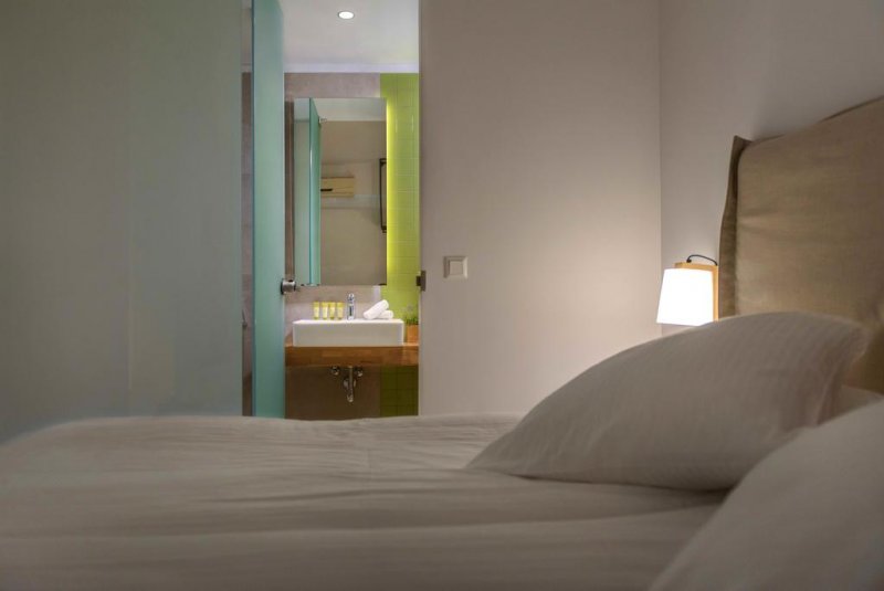 Akrathos Beach Hotel - Снимка 2