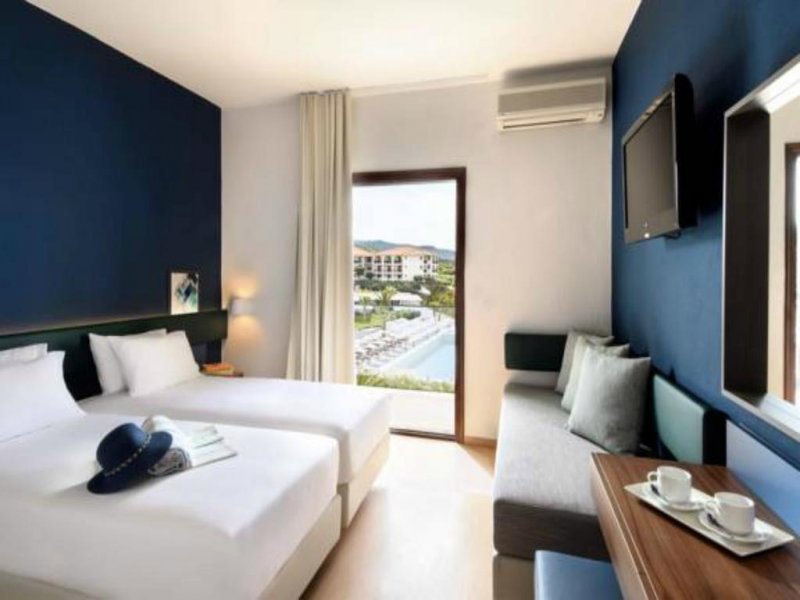 Akrathos Beach Hotel - Снимка 8