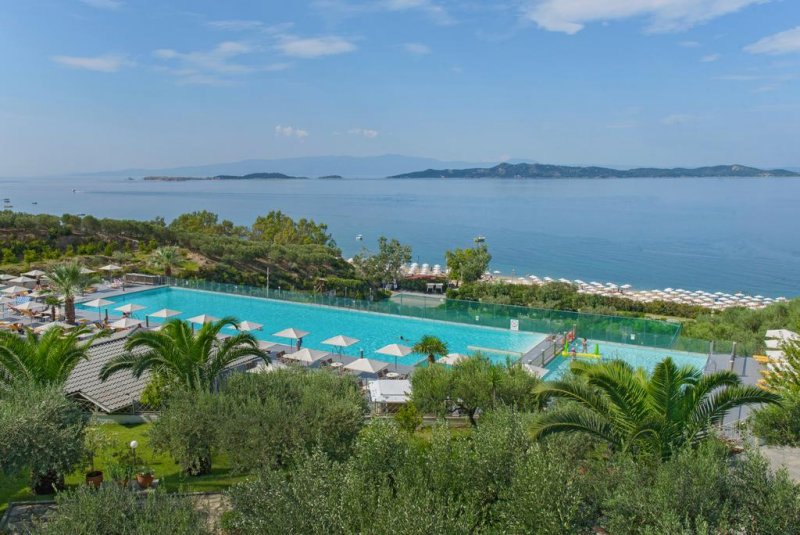 Akrathos Beach Hotel - Снимка 10