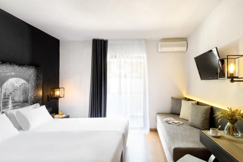 Akrathos Beach Hotel - Снимка 8