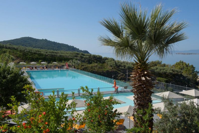 Akrathos Beach Hotel - Снимка 11