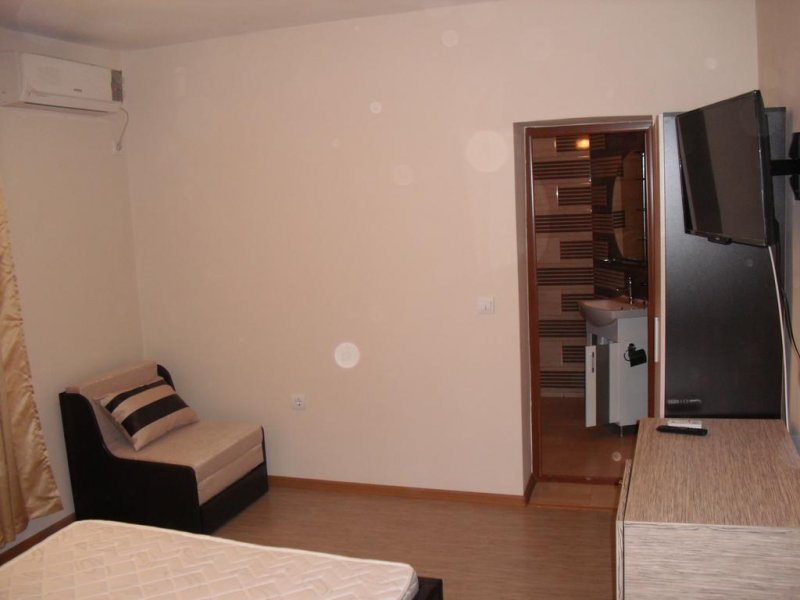 Семеен хотел Малибу - Снимка 8