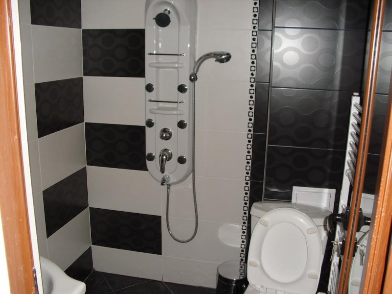 Семеен хотел Малибу - Снимка 2