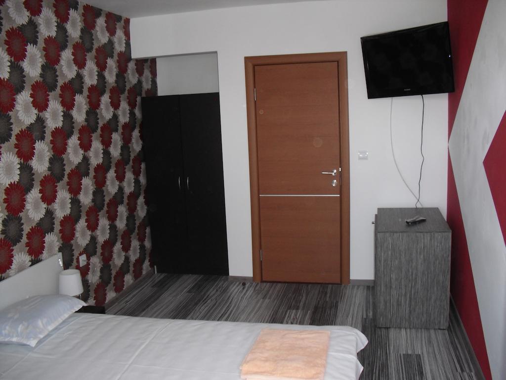 3 нощувки на човек в Семеен хотел Малибу, Черноморец - Снимка 16