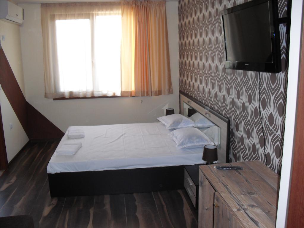 3 нощувки на човек в Семеен хотел Малибу, Черноморец - Снимка 18