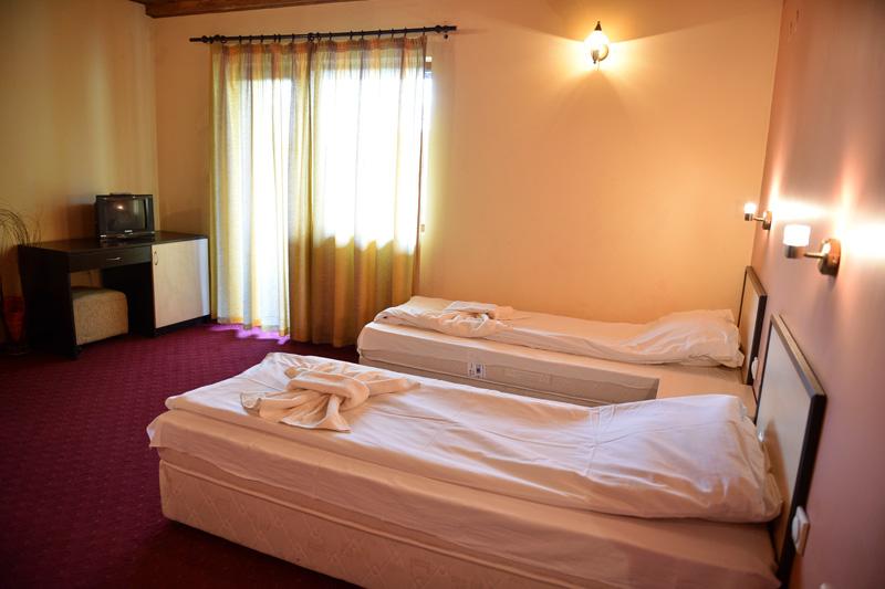 Хотел Виктория - Снимка 7