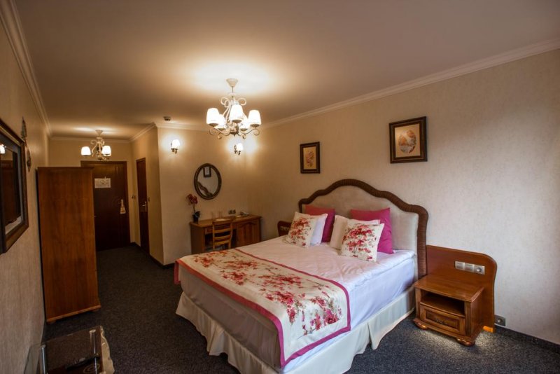 Хотел Кипарис Алфа - Снимка 1