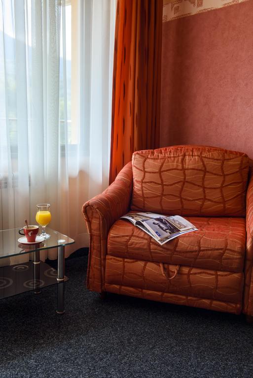 2 или 3 нощувки на човек със закуски и вечери+ басейн и релакс пакет от хотел Кипарис Алфа**** Смолян! - Снимка 23