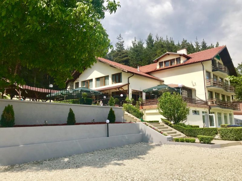 Семеен хотел Хелиер - Снимка 0