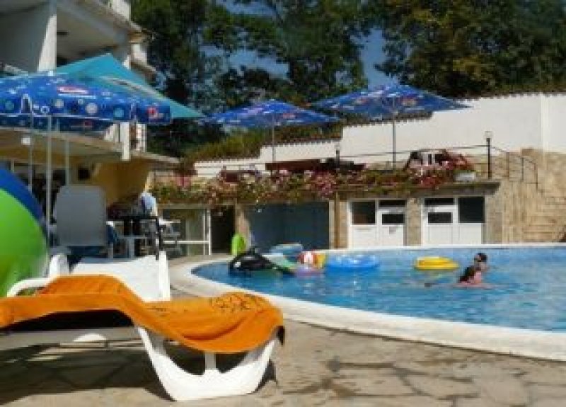 Комплекс Черния Кос - Снимка 0