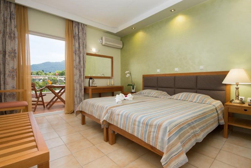 Hotel Aethria - Снимка 10