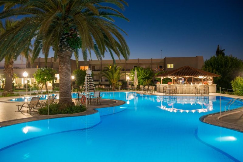 Hotel Aethria - Снимка 9